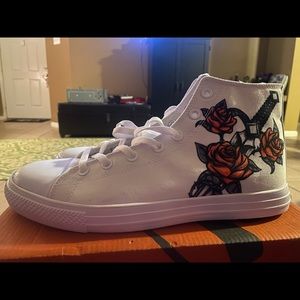 NWOT Raad high top sneakers